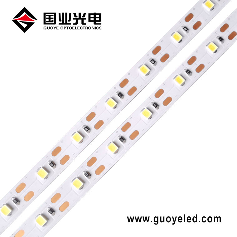 ميزات مصباح الشريط LED