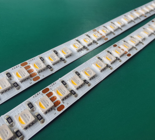 وصول جديد 2: مصباح شريط RGBW LED عالي الجودة 120 مصباح إضاءة للمشروع.